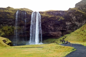 Seljalandsfoss. 60 meetrit juga looduskaunis kohas