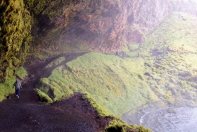 Seljalandsfoss. Veekardina taga