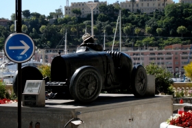Monaco. Ausammas võidusõitjale.