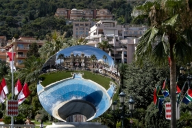 Monaco. Place du Casino. Purskkaev.
