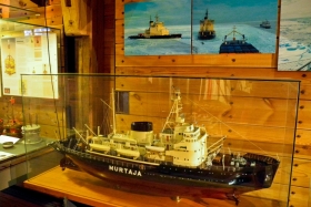 Forum Marinum. Väike armas jäälõhkuja :)