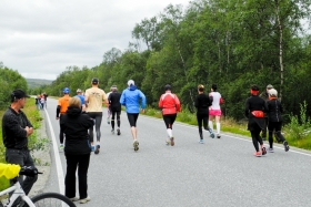 Teno maratoni start Nuorgami lähistel. Läksidki...